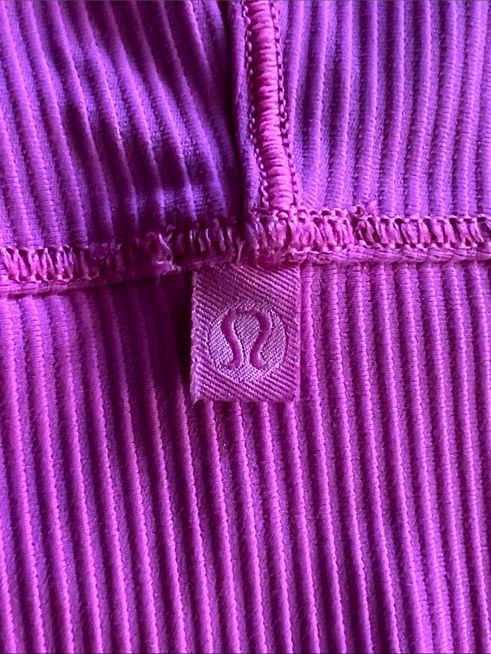 Lululemon Power Pivot Ribbed Tank Pink - Picture 3 of 4